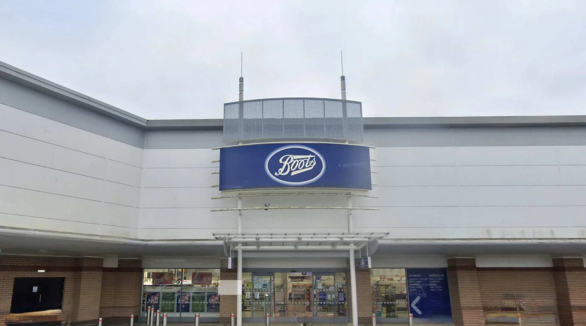 Boots, Llanelli
