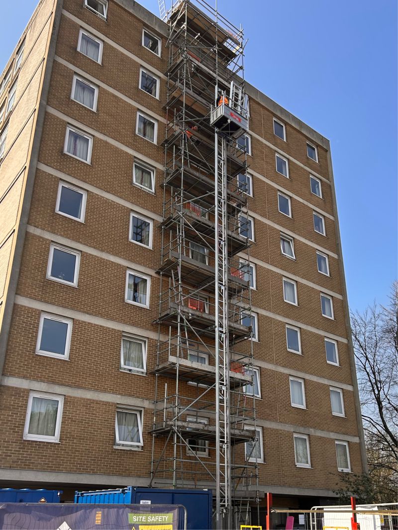 Edge Protection scaffolding in South Wales — image 4
