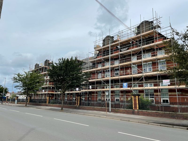 Edge Protection scaffolding in South Wales — image 12