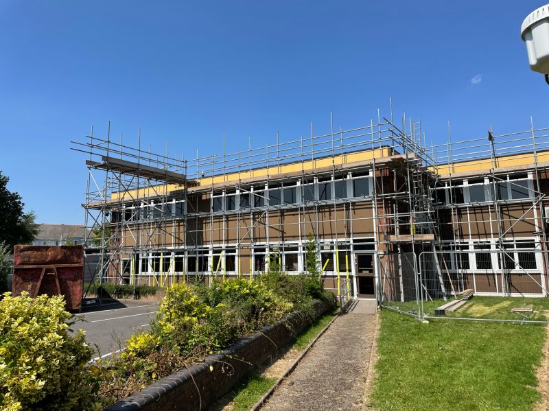 Edge protection system installed in Cardiff